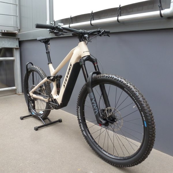 Stevens E-Inception AM 7.7.2 - Cycling Lampaert