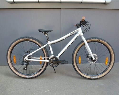 Scott Scale 26 rigid