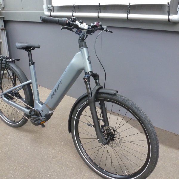 scott sub tour 40 - Cycling Lampaert